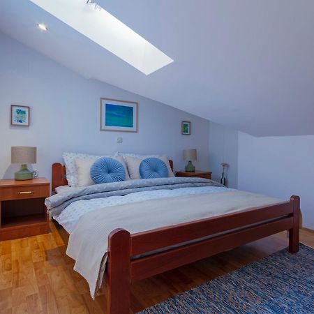 Amu Apartment بولا المظهر الخارجي الصورة